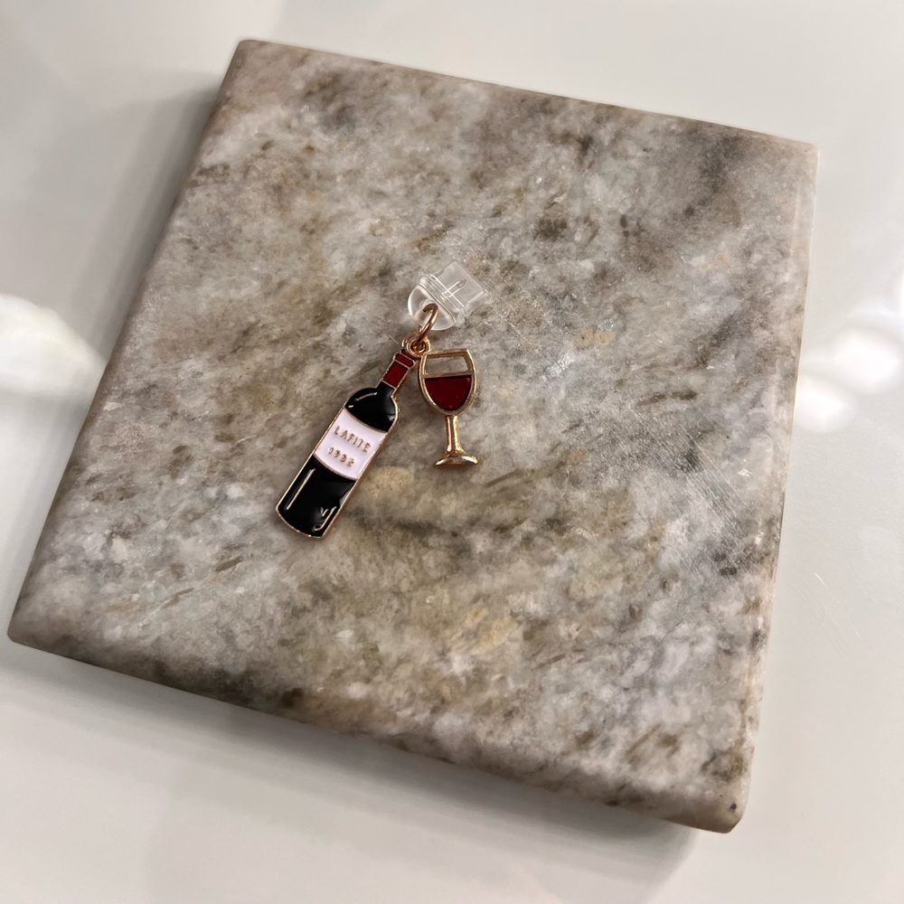Wine Bottle and Glass kindle Charm